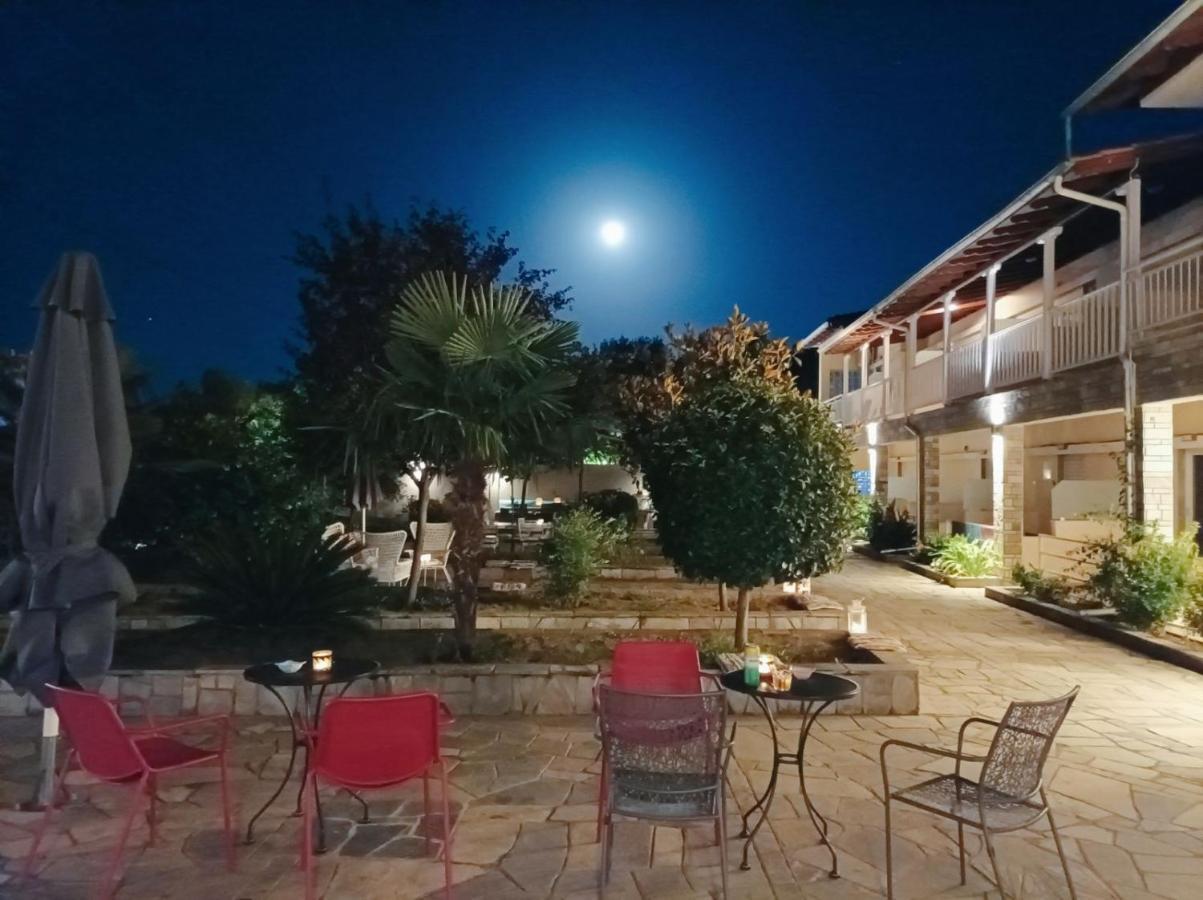 Bella Terra Nature Living Asproválta Ngoại thất bức ảnh